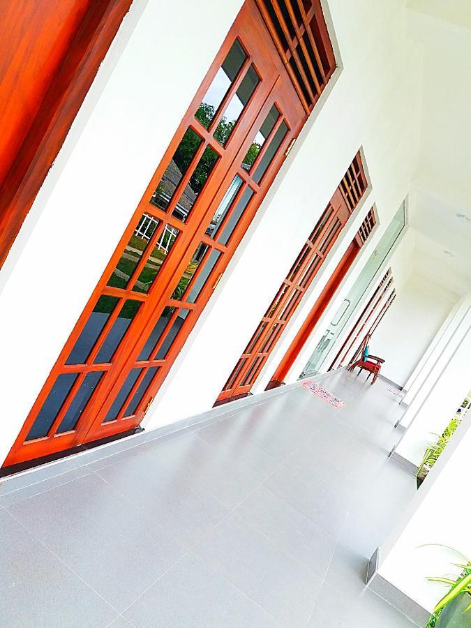 A&B Resort Negombo Kudapaduwa Номер фото